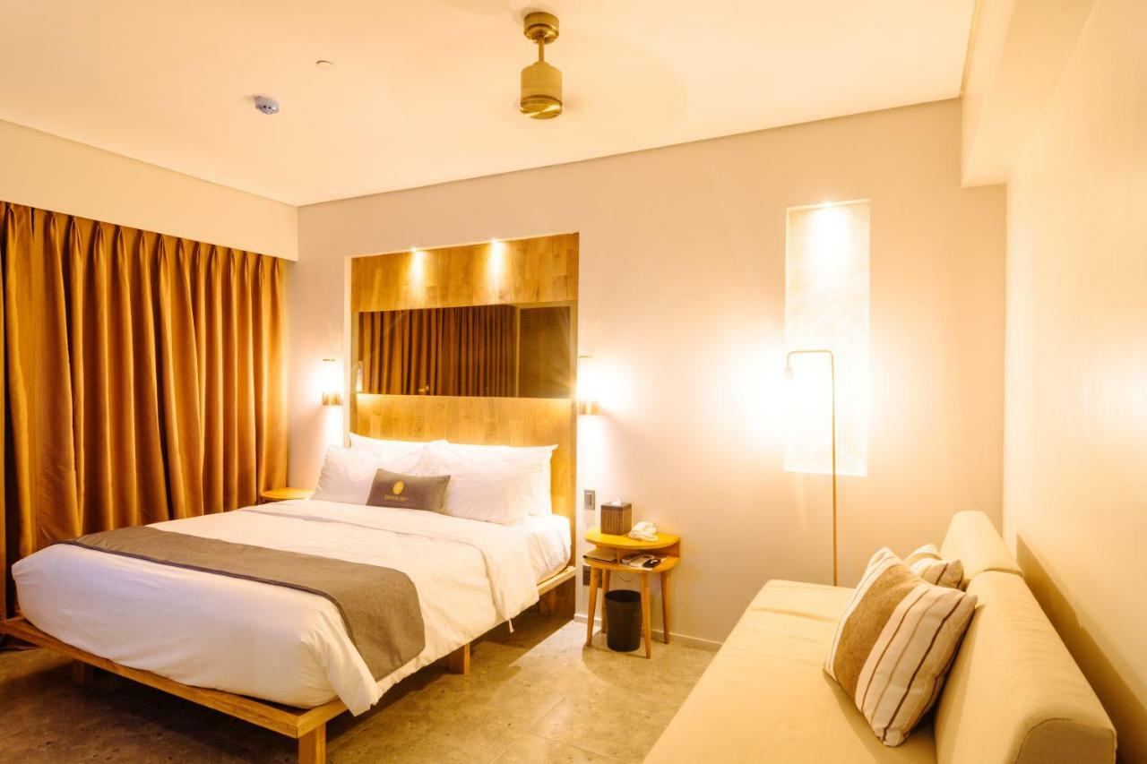 Banana Bay Boracay Resort 3*